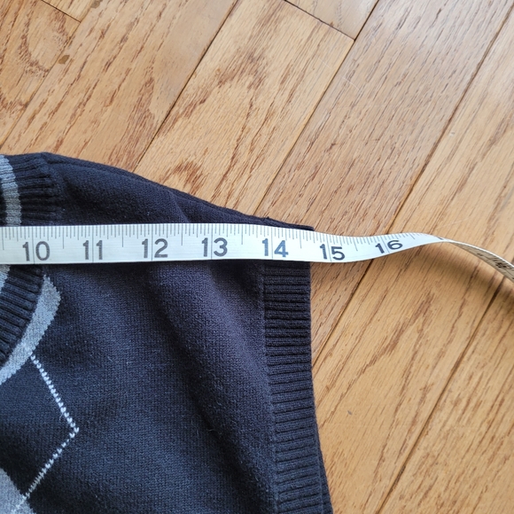 Tommy Hilfiger Argyle Sweater Vest V Neck Black Gray Size M - Picture 7 of 9